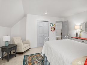 33349 12th Avenue SW, Federal Way WA 98023