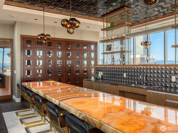 800 Columbia Street 515, Seattle WA 98104