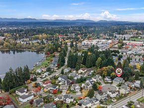 1233 160th Street SW, Lynnwood WA 98087