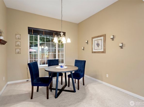 1233 160th Street SW, Lynnwood WA 98087