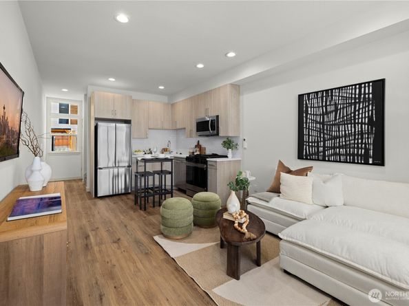 5517 A 9th Avenue NW, Seattle WA 98107