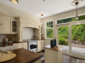 9717 178th Place NE 3, Redmond WA 98052