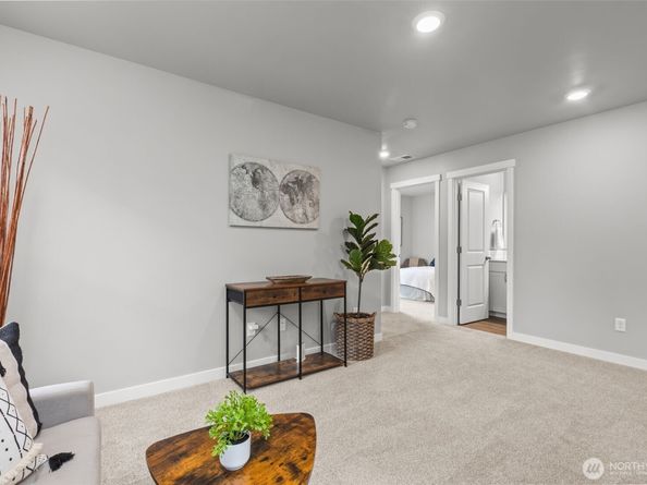 30241 117th Court SE, Auburn WA 98092