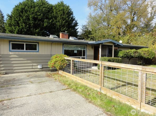 28821 18th Avenue S, Federal Way WA 98003