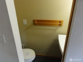 28821 18th Avenue S, Federal Way WA 98003