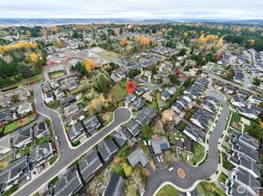 19407 121st Place SE, Kent WA 98031