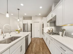 19407 121st Place SE, Kent WA 98031