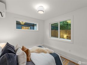 315 B NW 86th Street B, Seattle WA 98117