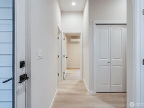 12531 25th Avenue NE Unit A, Seattle WA 98125