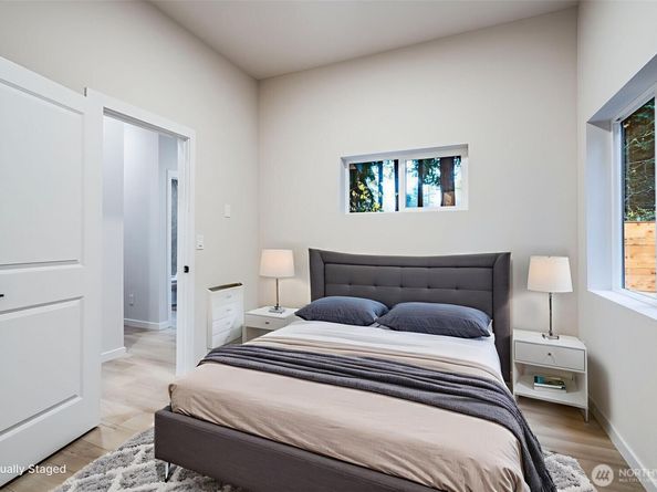 12531 25th Avenue NE Unit A, Seattle WA 98125