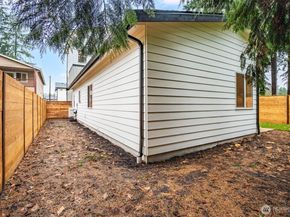 12531 25th Avenue NE Unit A, Seattle WA 98125