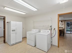 1808 Riverview Drive NE, Auburn WA 98002