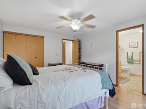 1808 Riverview Drive NE, Auburn WA 98002