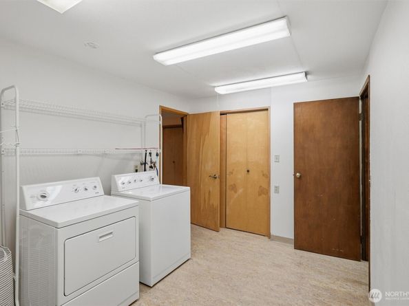 1808 Riverview Drive NE, Auburn WA 98002