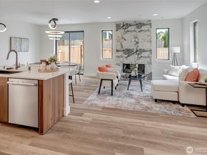 21403 39th Drive SE B, Bothell WA 98021