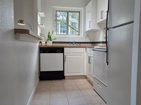 1400 Hubbell Place 1212, Seattle WA 98101