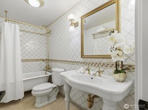 14914 NE 177th Drive, Woodinville WA 98072