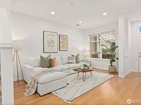 9634 179th Place NE 2, Redmond WA 98052