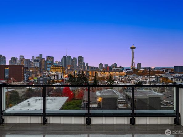 1013 C 6th Avenue N, Seattle WA 98109