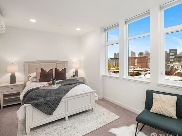 1013 C 6th Avenue N, Seattle WA 98109