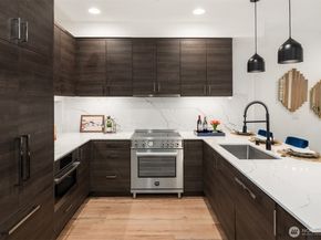 1013 C 6th Avenue N, Seattle WA 98109