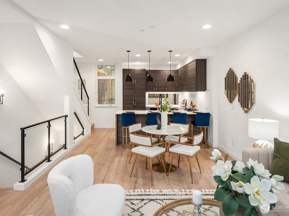 1013 C 6th Avenue N, Seattle WA 98109