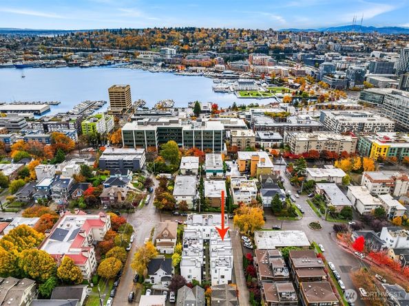 1013 C 6th Avenue N, Seattle WA 98109