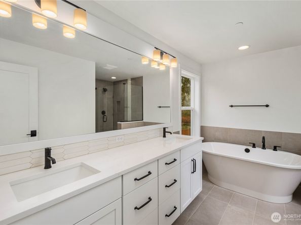 721 211th Place SE, Bothell WA 98021