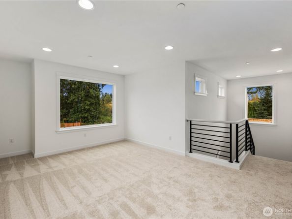 721 211th Place SE, Bothell WA 98021