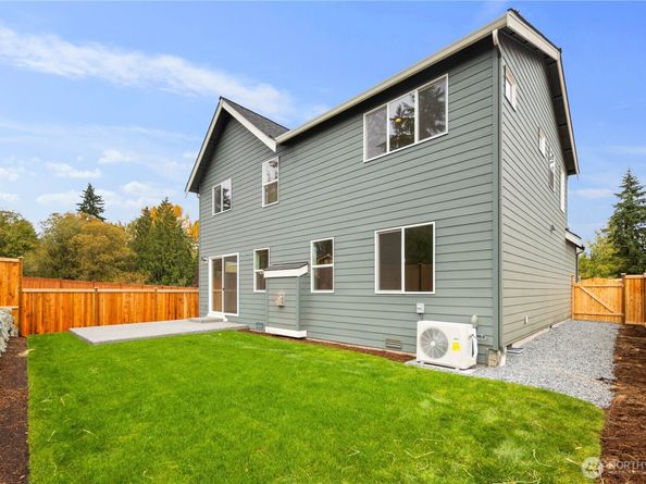 721 211th Place SE, Bothell WA 98021