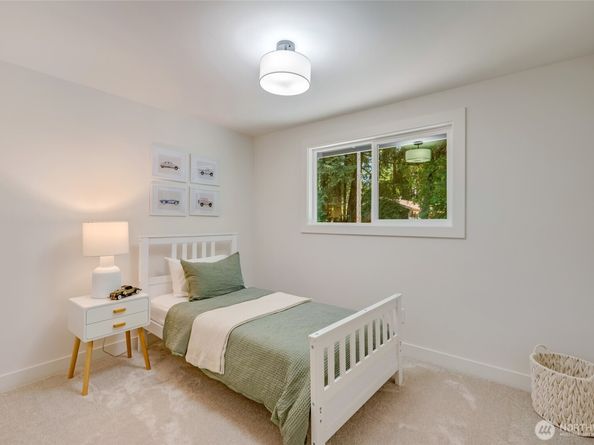 20126 81st Avenue W, Edmonds WA 98026