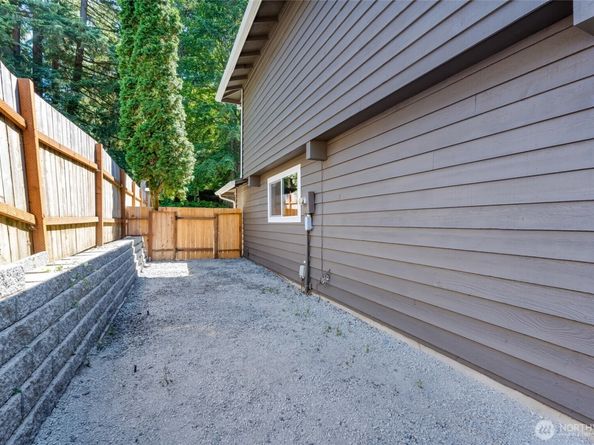 20126 81st Avenue W, Edmonds WA 98026