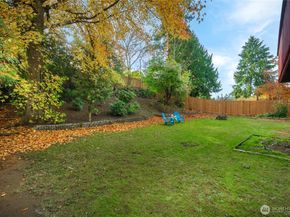 10316 NE 202nd Street, Bothell WA 98011