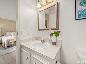 10316 NE 202nd Street, Bothell WA 98011