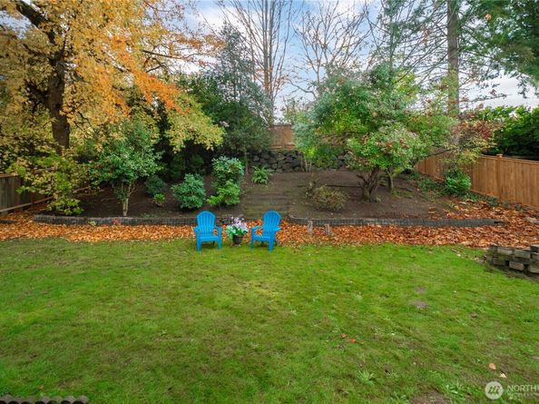 10316 NE 202nd Street, Bothell WA 98011