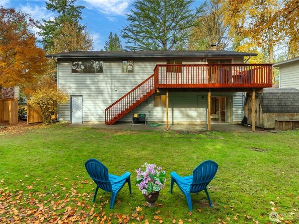 10316 NE 202nd Street, Bothell WA 98011