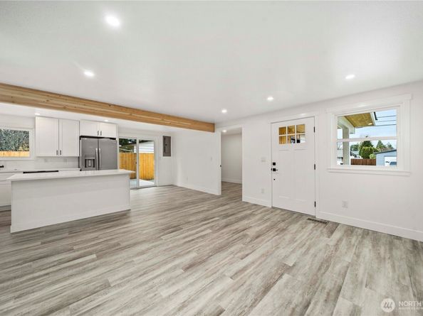 243 S 187th Street, Burien WA 98148