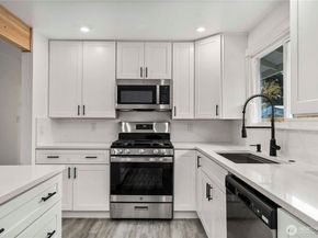 243 S 187th Street, Burien WA 98148