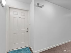 20800 72nd Avenue W 202, Edmonds WA 98026