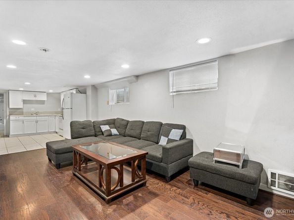 10456 47th Avenue S, Tukwila WA 98178