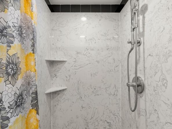 912 3rd Avenue W 101, Seattle WA 98119