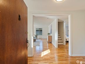 10340 39th Avenue NE, Seattle WA 98125