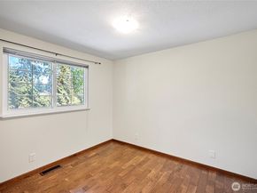 10122 50th Place W, Mukilteo WA 98275