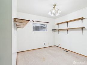 15822 26th Avenue NE, Shoreline WA 98155