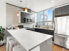 1612 SW California Avenue D, Seattle WA 98116