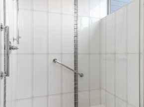 1612 SW California Avenue D, Seattle WA 98116