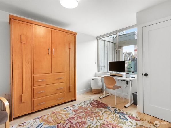 1612 SW California Avenue D, Seattle WA 98116