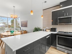 1612 SW California Avenue D, Seattle WA 98116