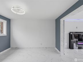 748 S Cloverdale Street 8, Seattle WA 98108