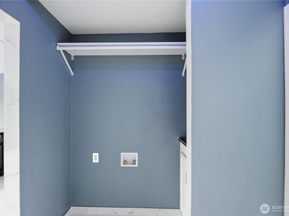 748 S Cloverdale Street 8, Seattle WA 98108